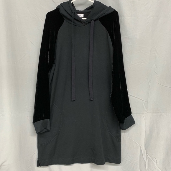 Velvet by Graham & Spencer Sweaters - Anthropologie Velvet by Graham & Spencer